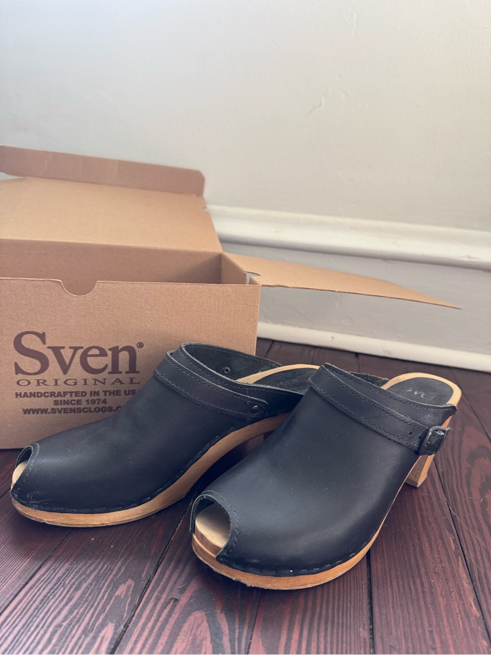 Sven Black Leather Peep-Toe Clogs